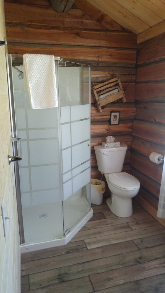 Villa Wolfwood Guest Ranch Clearwater Exterior foto