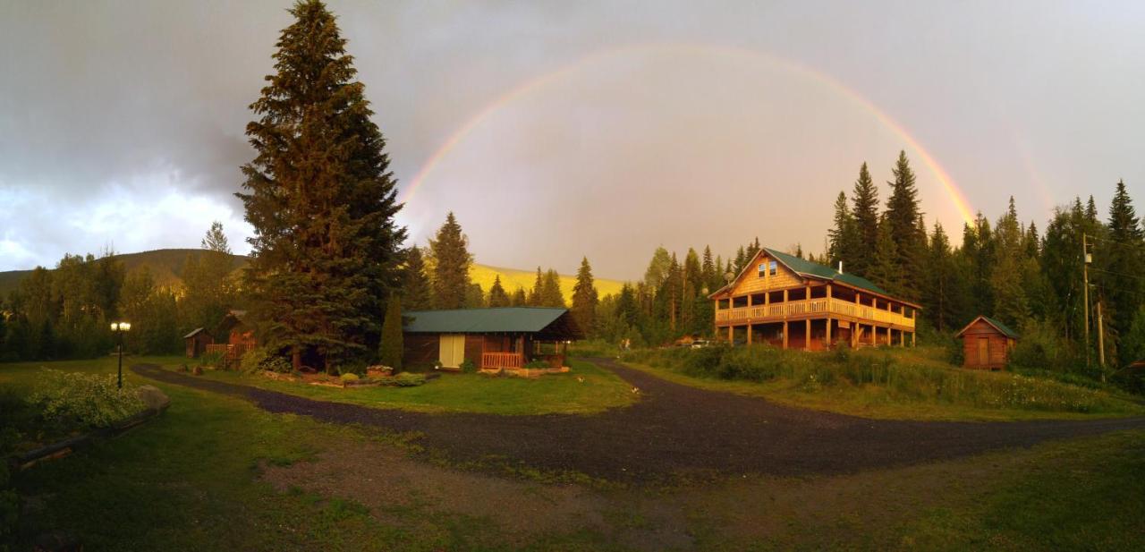 Villa Wolfwood Guest Ranch Clearwater Exterior foto