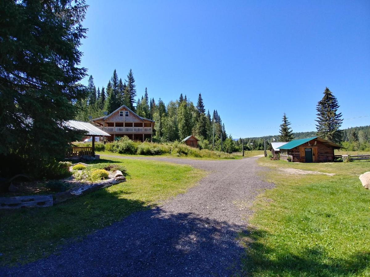 Villa Wolfwood Guest Ranch Clearwater Exterior foto