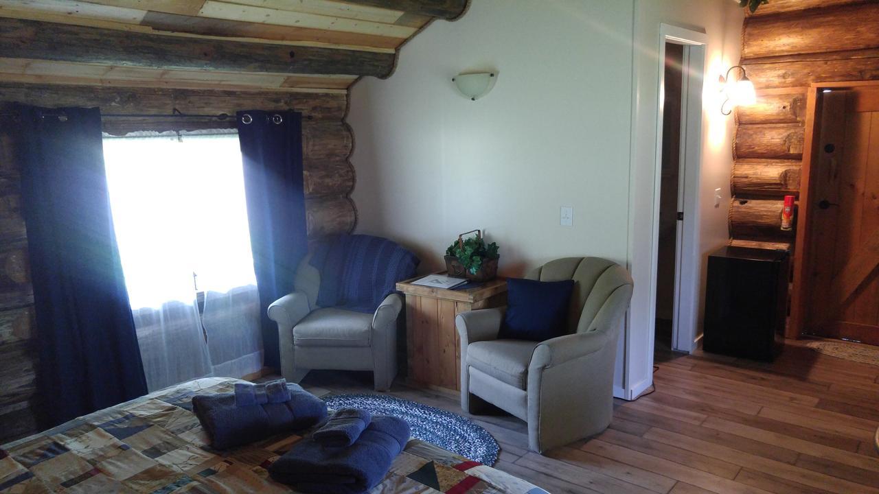 Villa Wolfwood Guest Ranch Clearwater Exterior foto